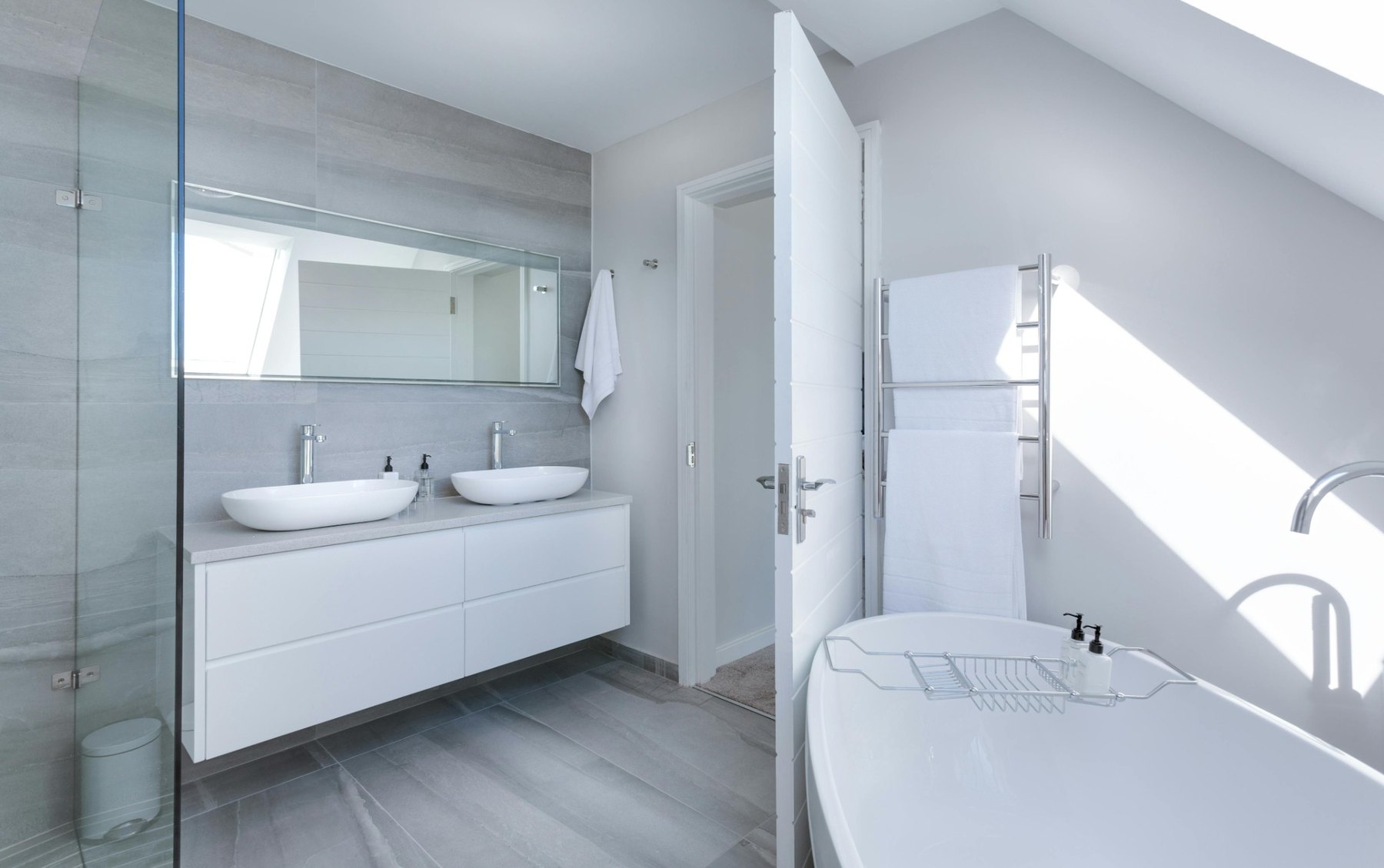 Luxury bathroom by Pulse Interiors